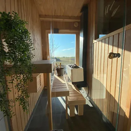 Cozy House With Sauna By The Feriehus Lokuti